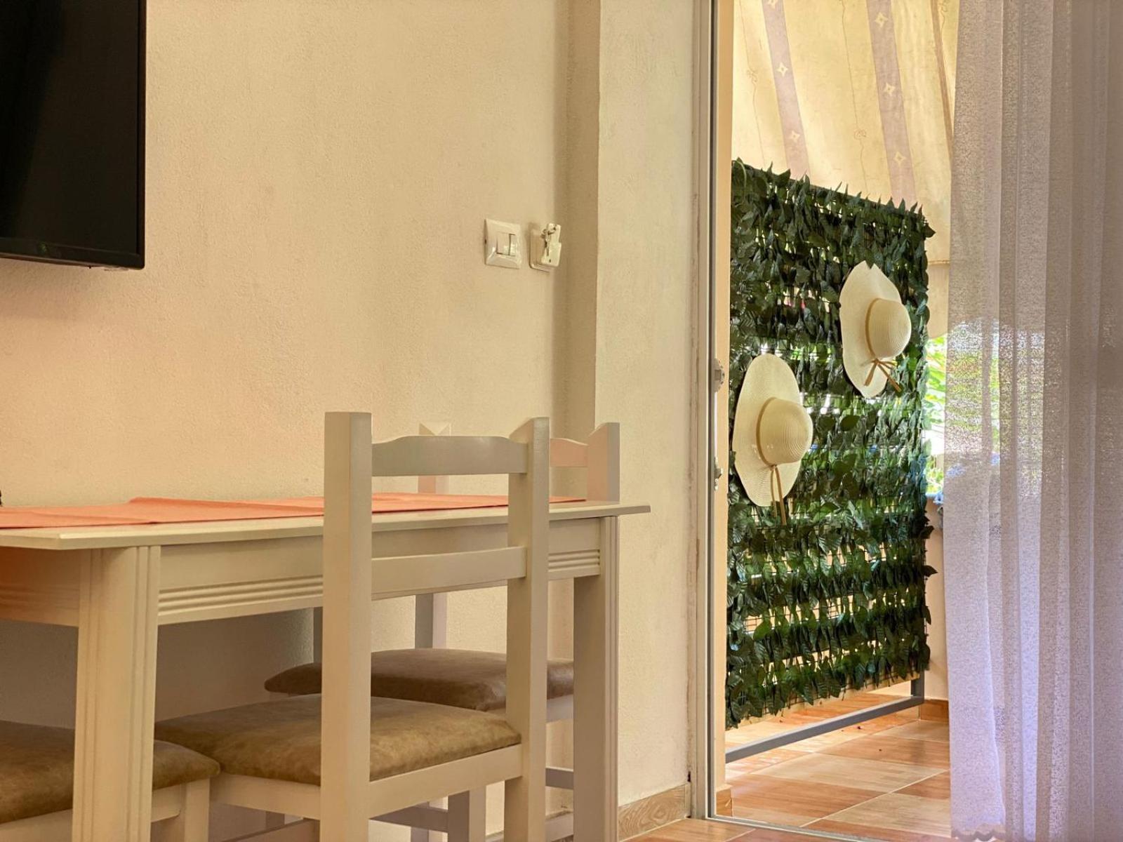 הימארה Areti Rooms Hotel מראה חיצוני תמונה