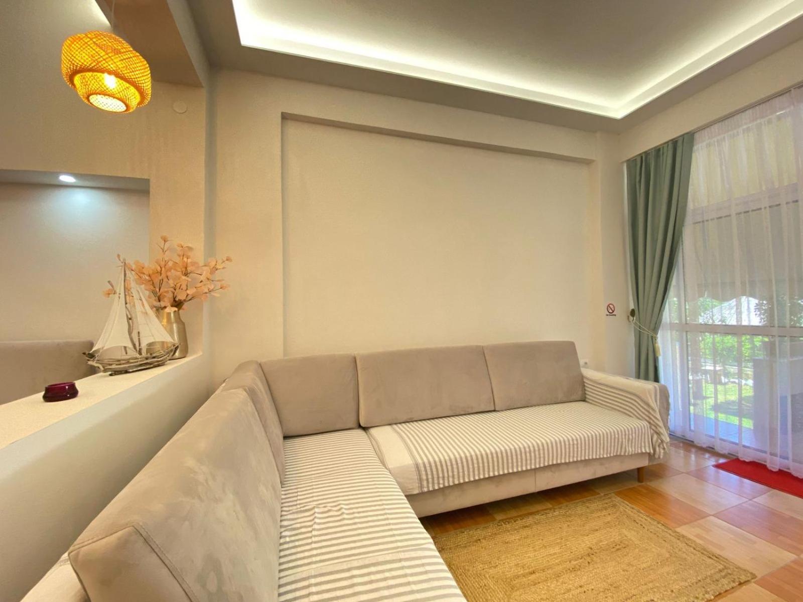 הימארה Areti Rooms Hotel מראה חיצוני תמונה