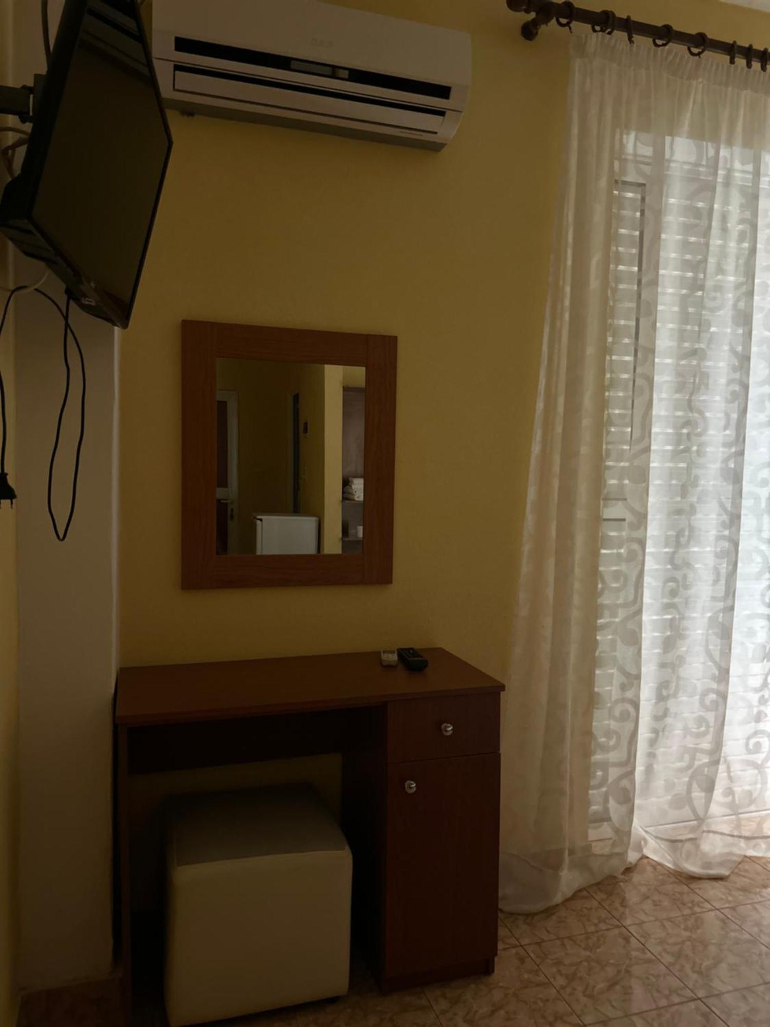 הימארה Areti Rooms Hotel מראה חיצוני תמונה