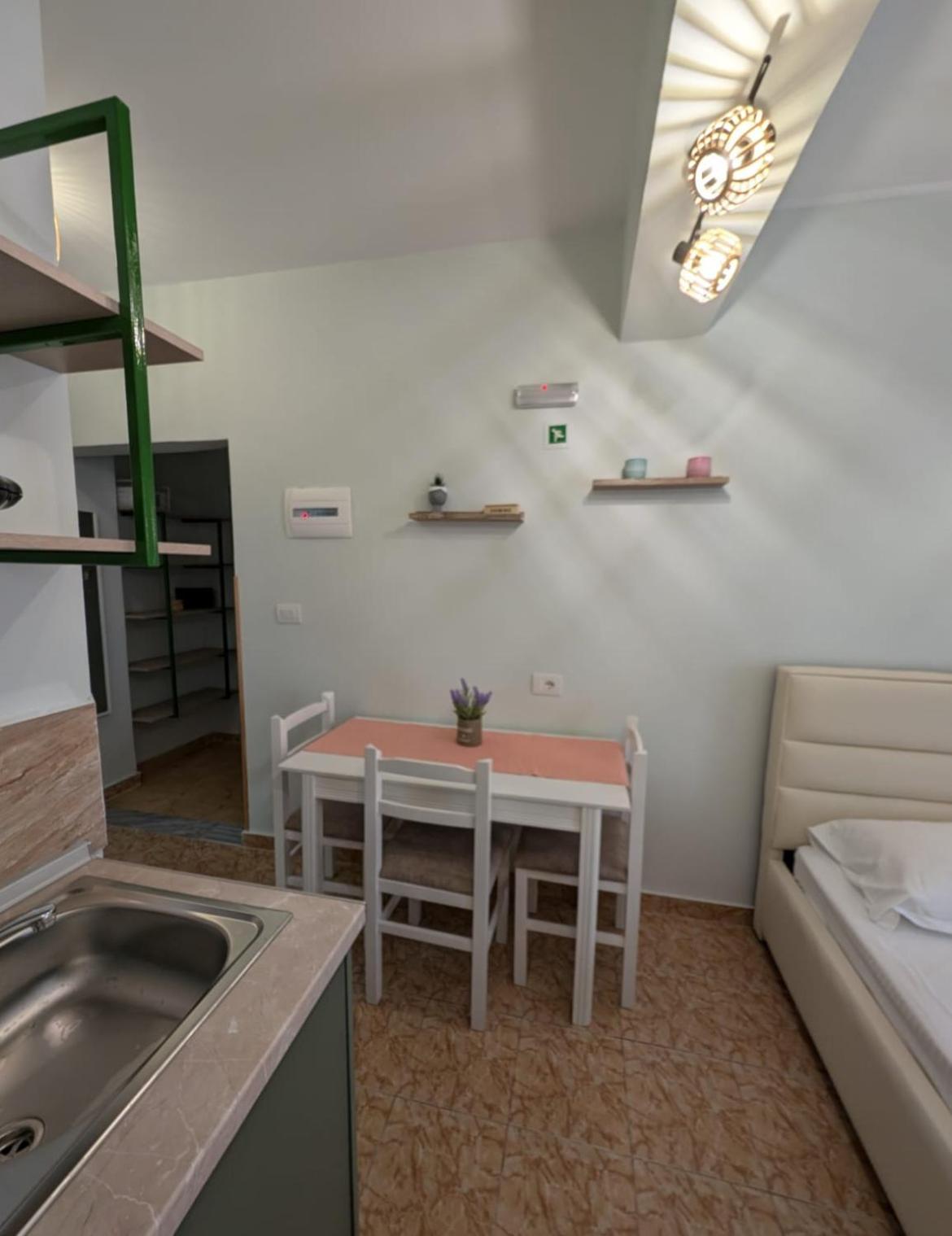 הימארה Areti Rooms Hotel מראה חיצוני תמונה